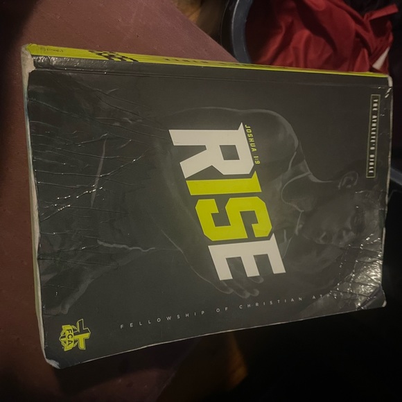 Athletics bible - Picture 3 of 3